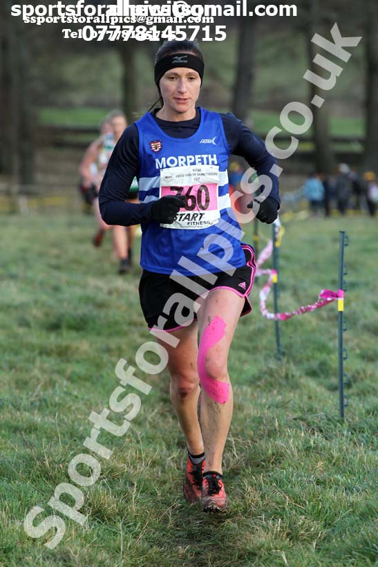 Senior womens cross country, 2019 North Eastern Cross Country Champs., Alnwick, Northumberland.  Photo: David T. Hewitson/Sports for All Pics